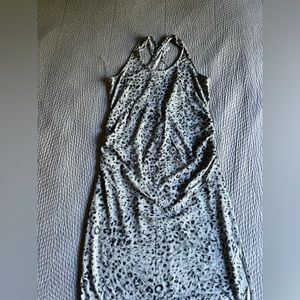 Old navy maternity dress XS